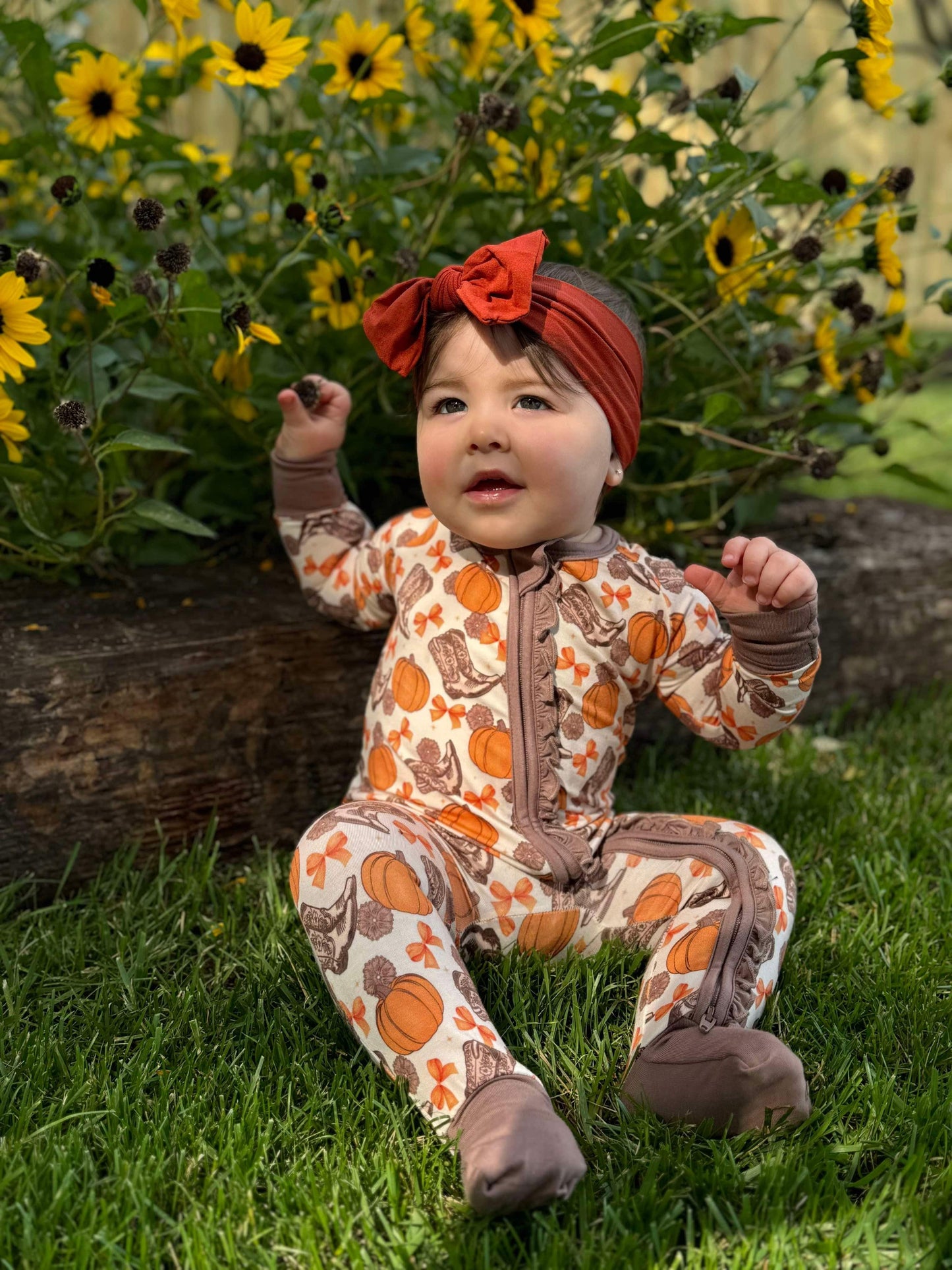 Howdy Pumpkin Ruffled Bamboo Sleeper