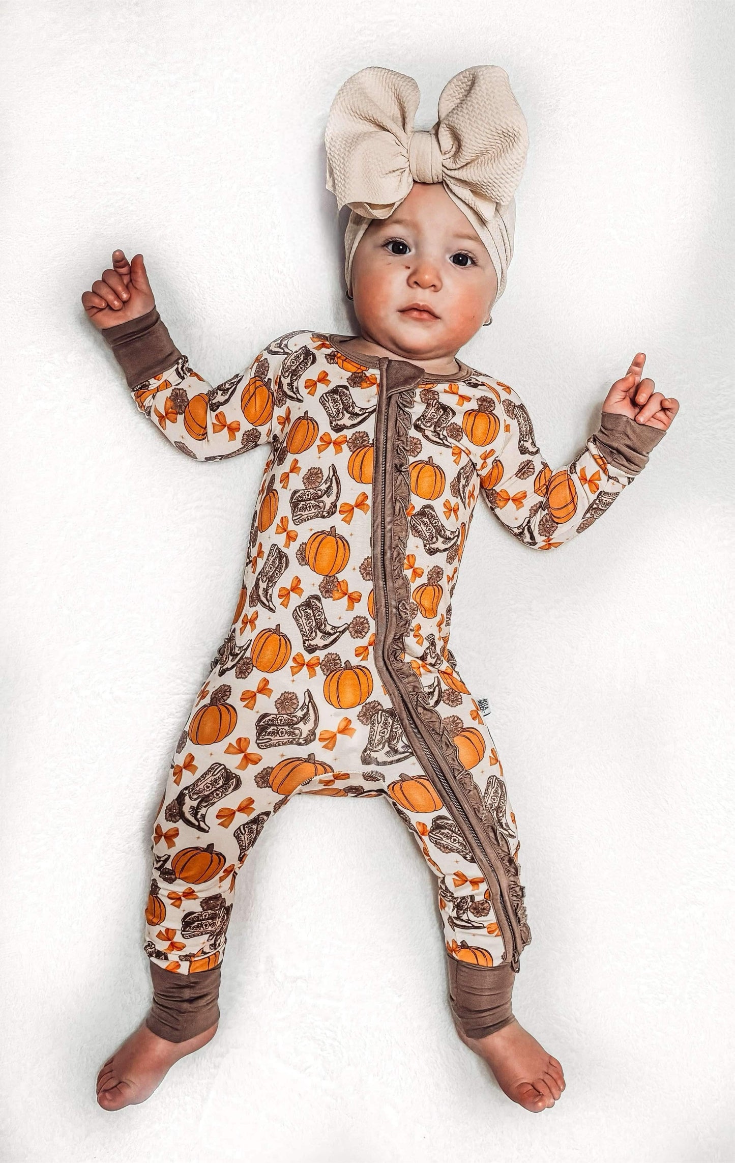 Howdy Pumpkin Ruffled Bamboo Sleeper