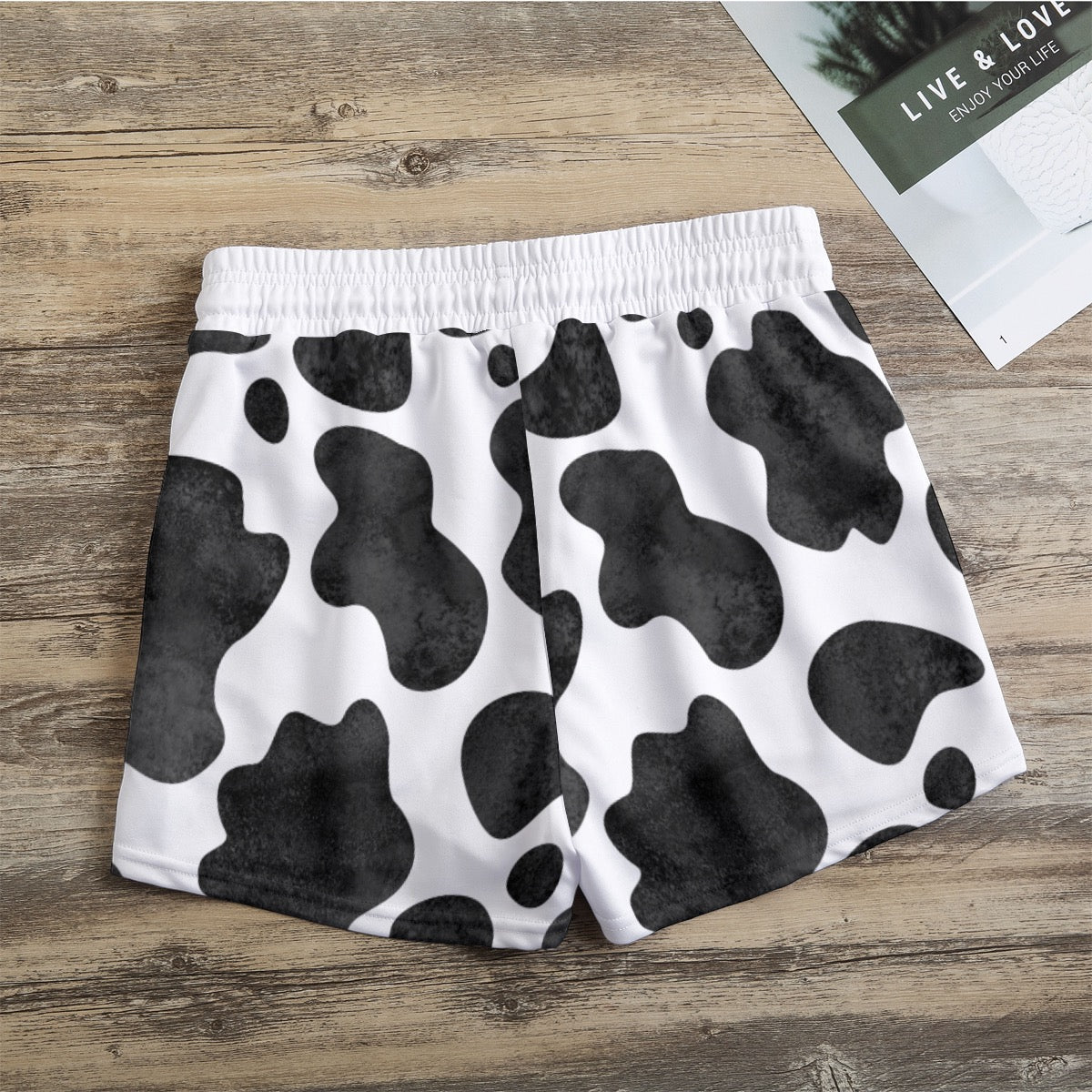 Cow print All-Over Print Women's Casual Shorts
