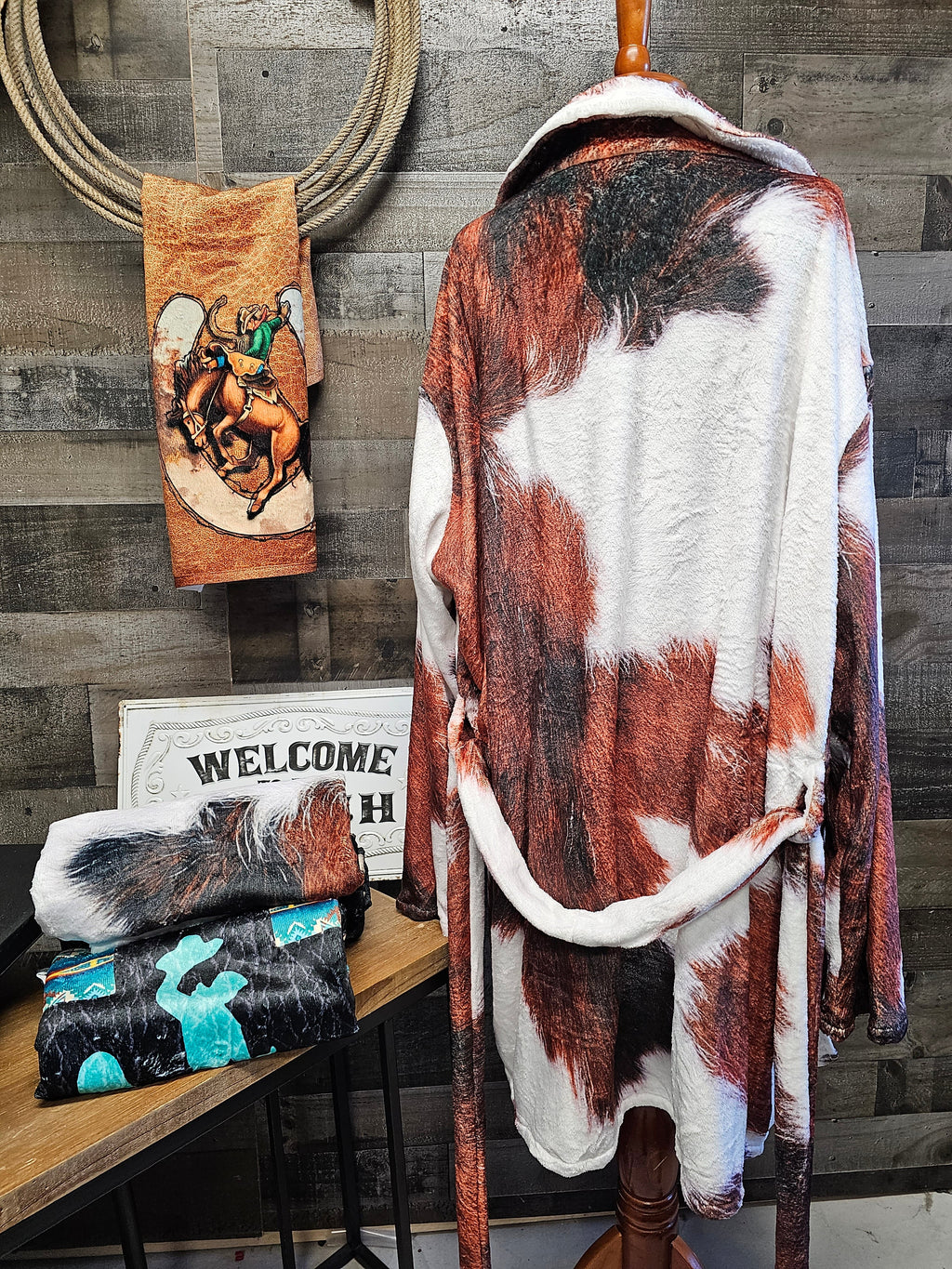 Sample Sale Brown Cowhide Print Women's Western Bath Robe size LARGE