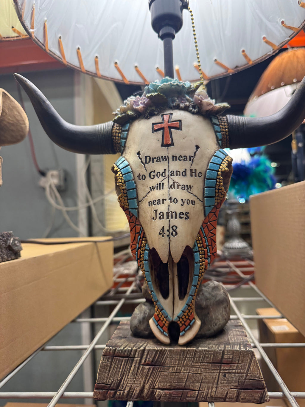 RA54098 James 4:8 Cowskull Lamp