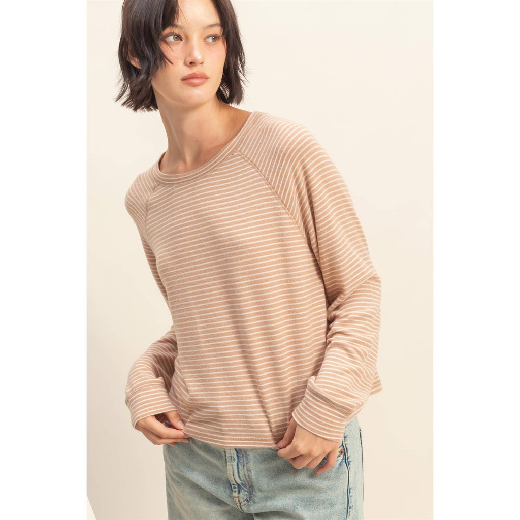 The Weekend Lines Top