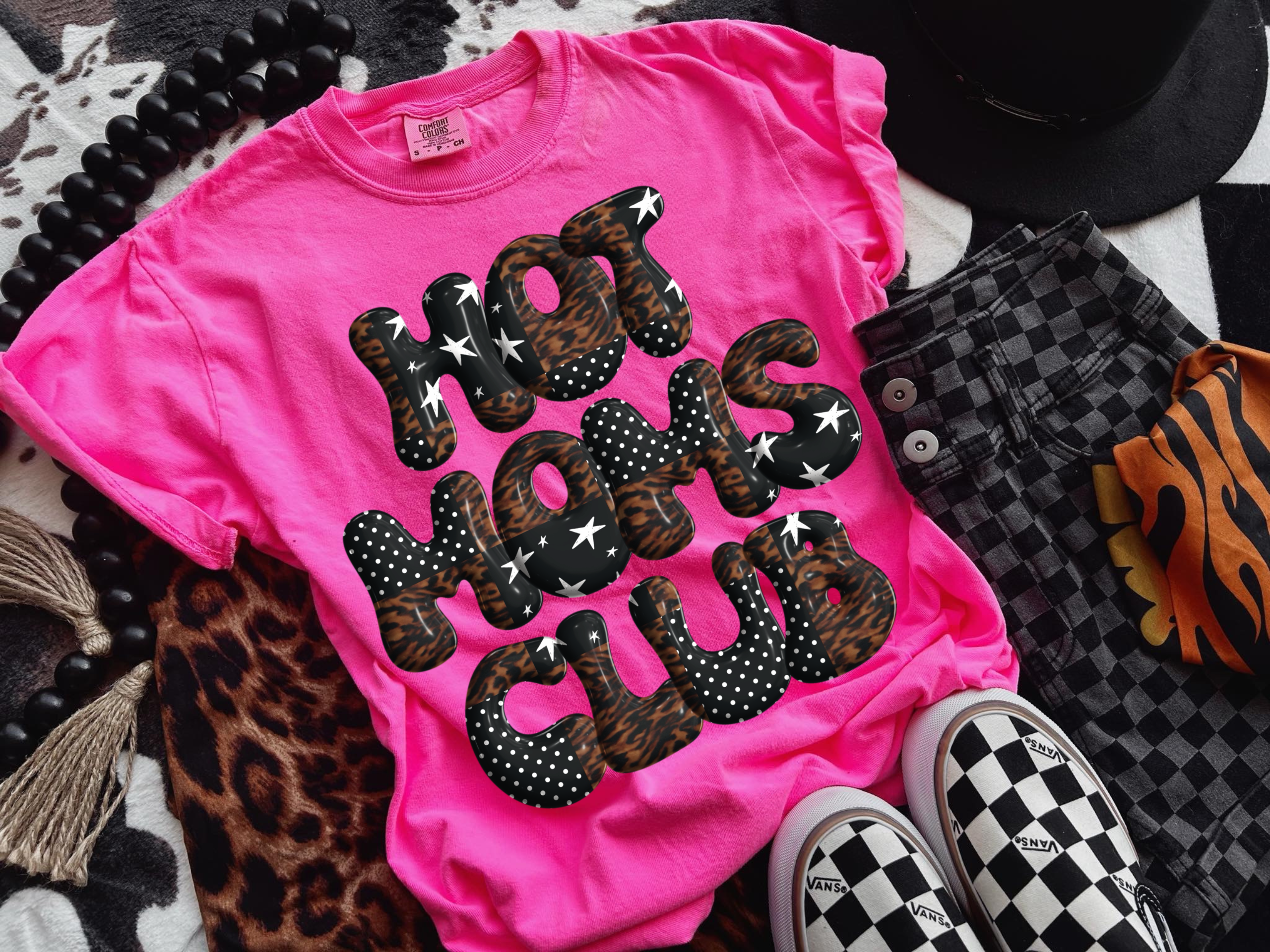 Hot moms club tee