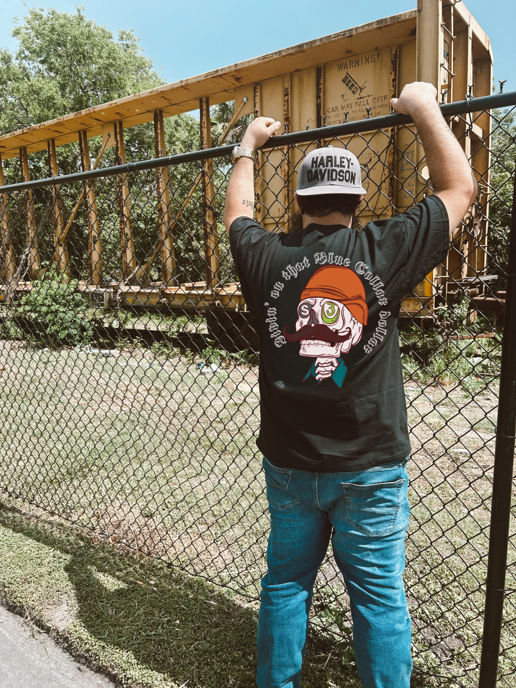 Livin on Blue Collar Dollar tee