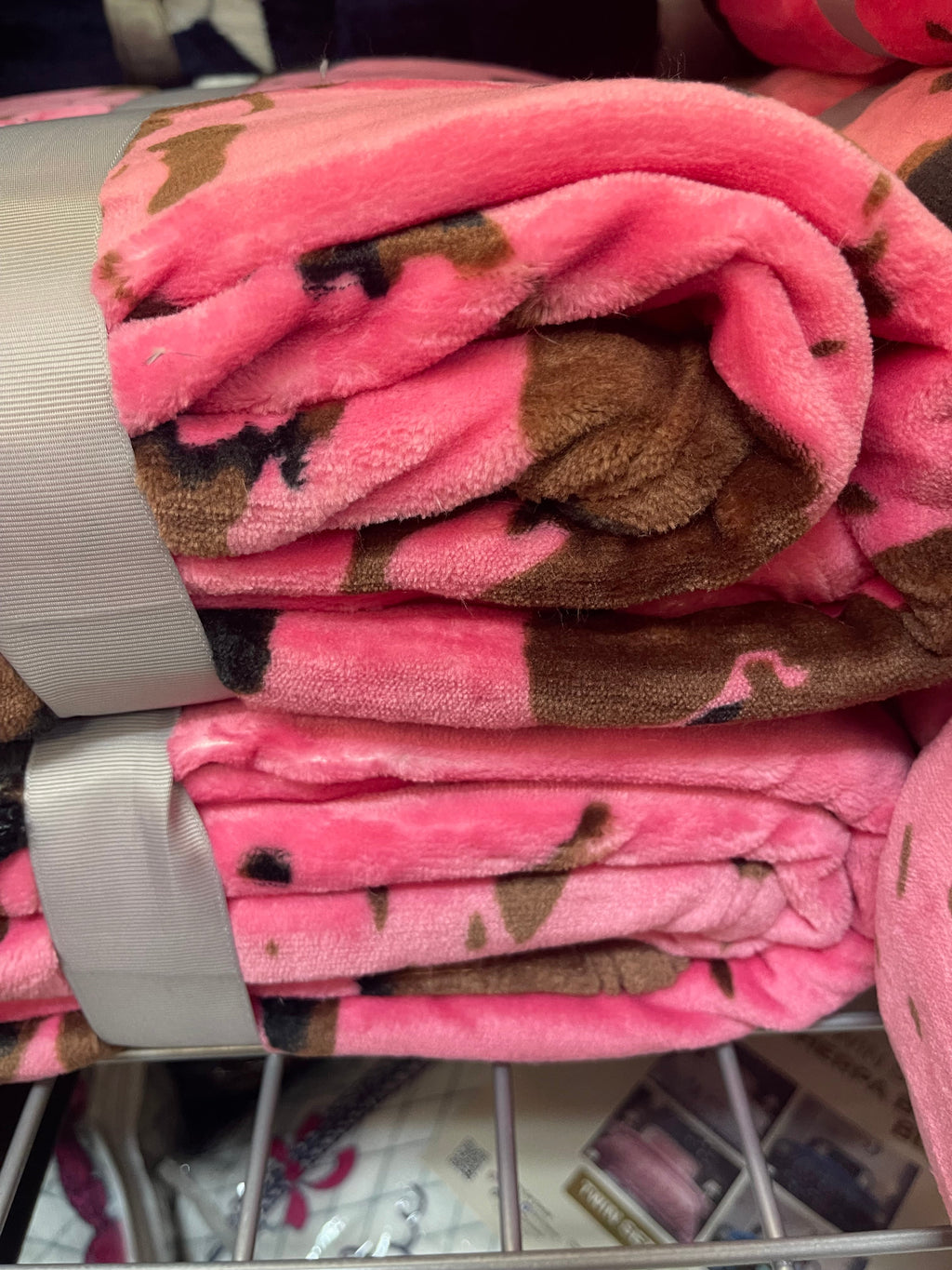 Pink Cow Print Sup Plush Twin Blanket