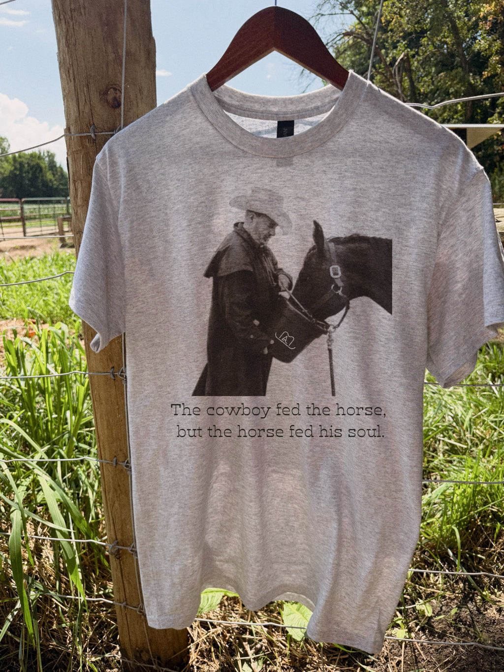 THE HORSE