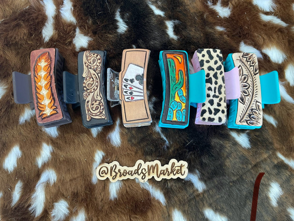 Random Assortment Claw Hair Clips Qty 5