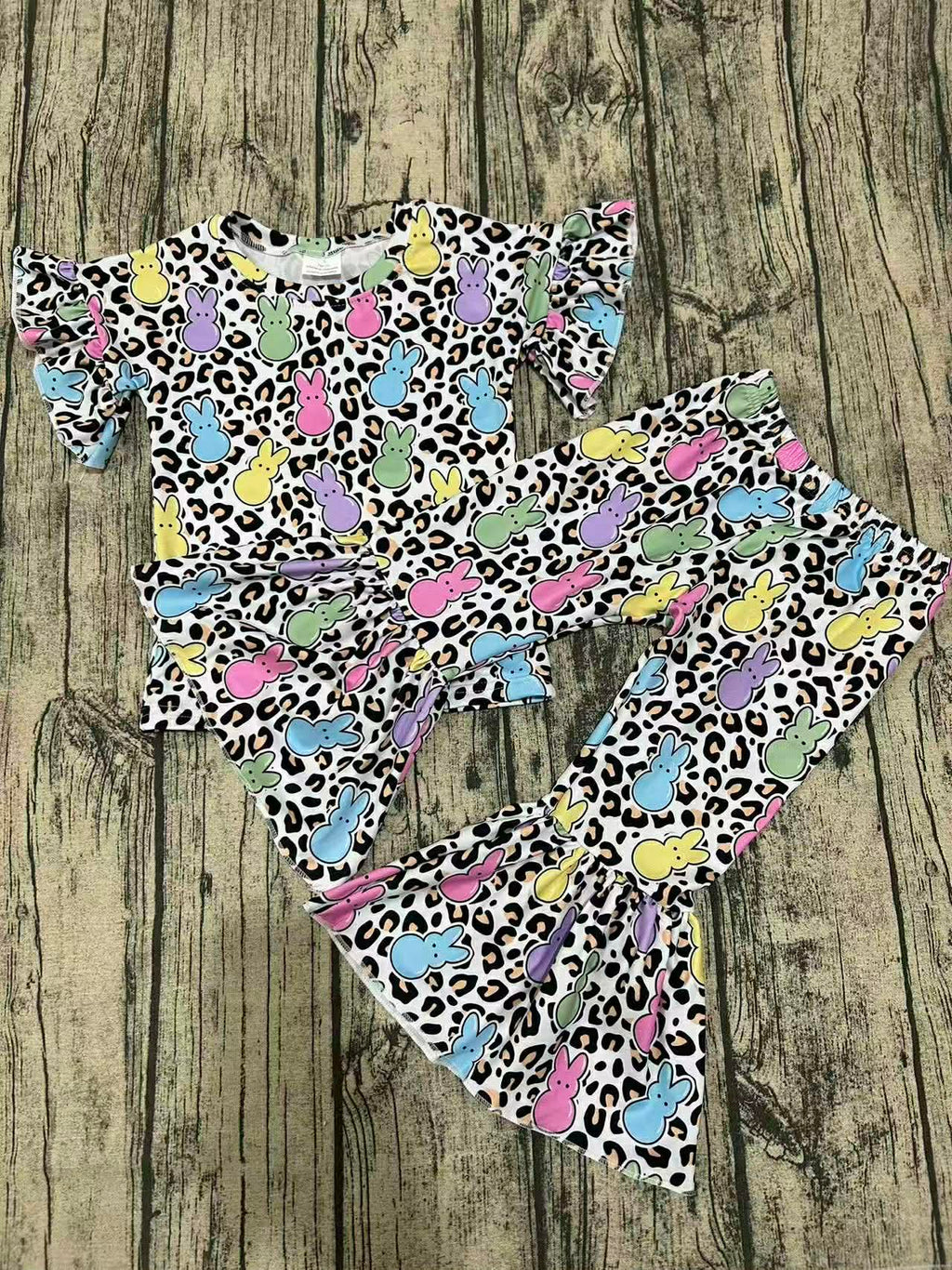 Leopard peeps two piece bell set