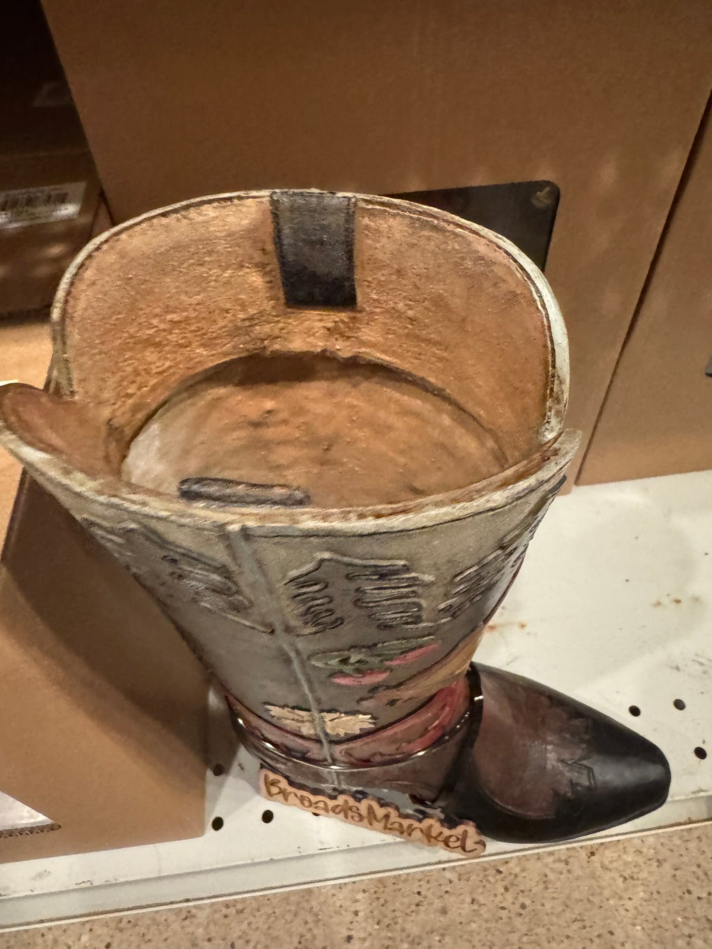 RA4149 Black Bear Boot Vase