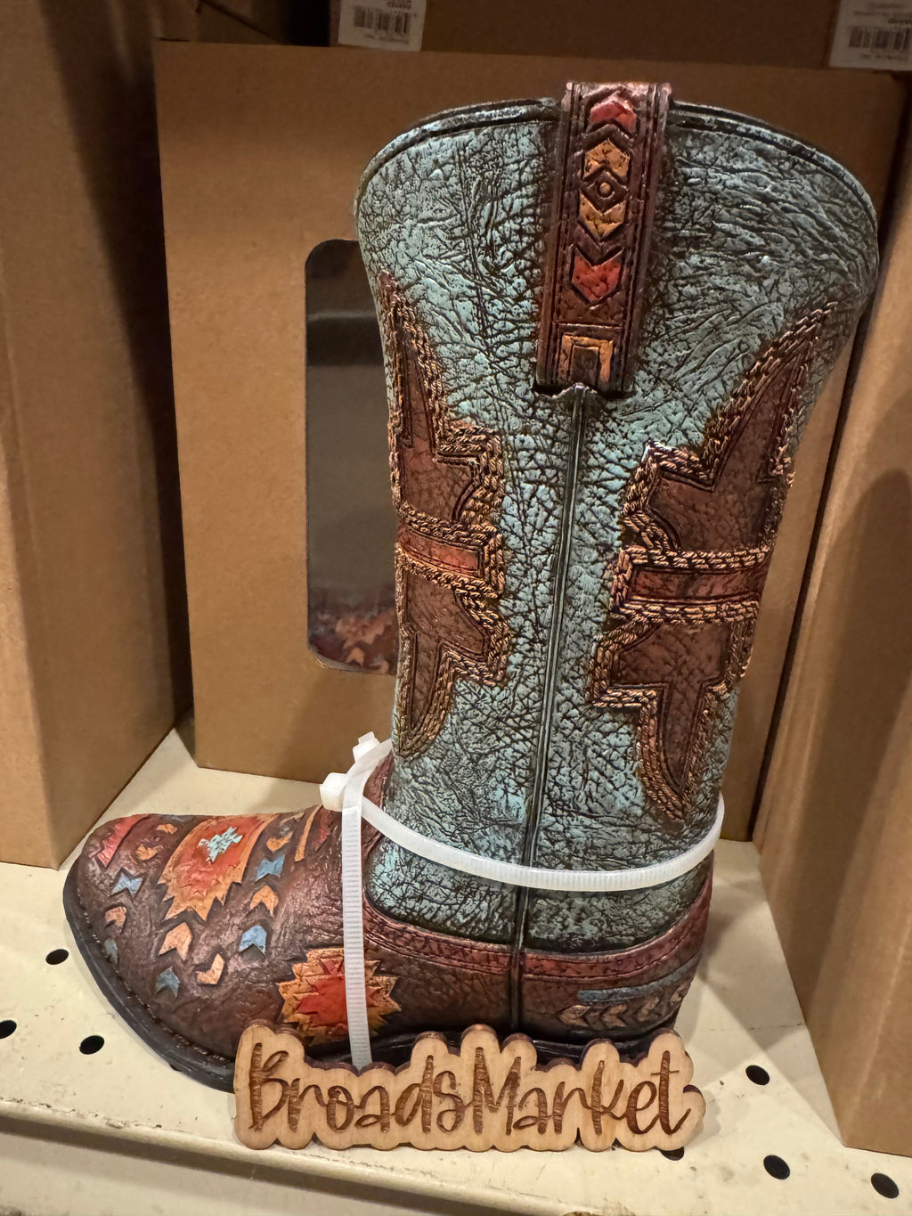 RA6182 Turquoise Aztec Ziglag Boot Vase