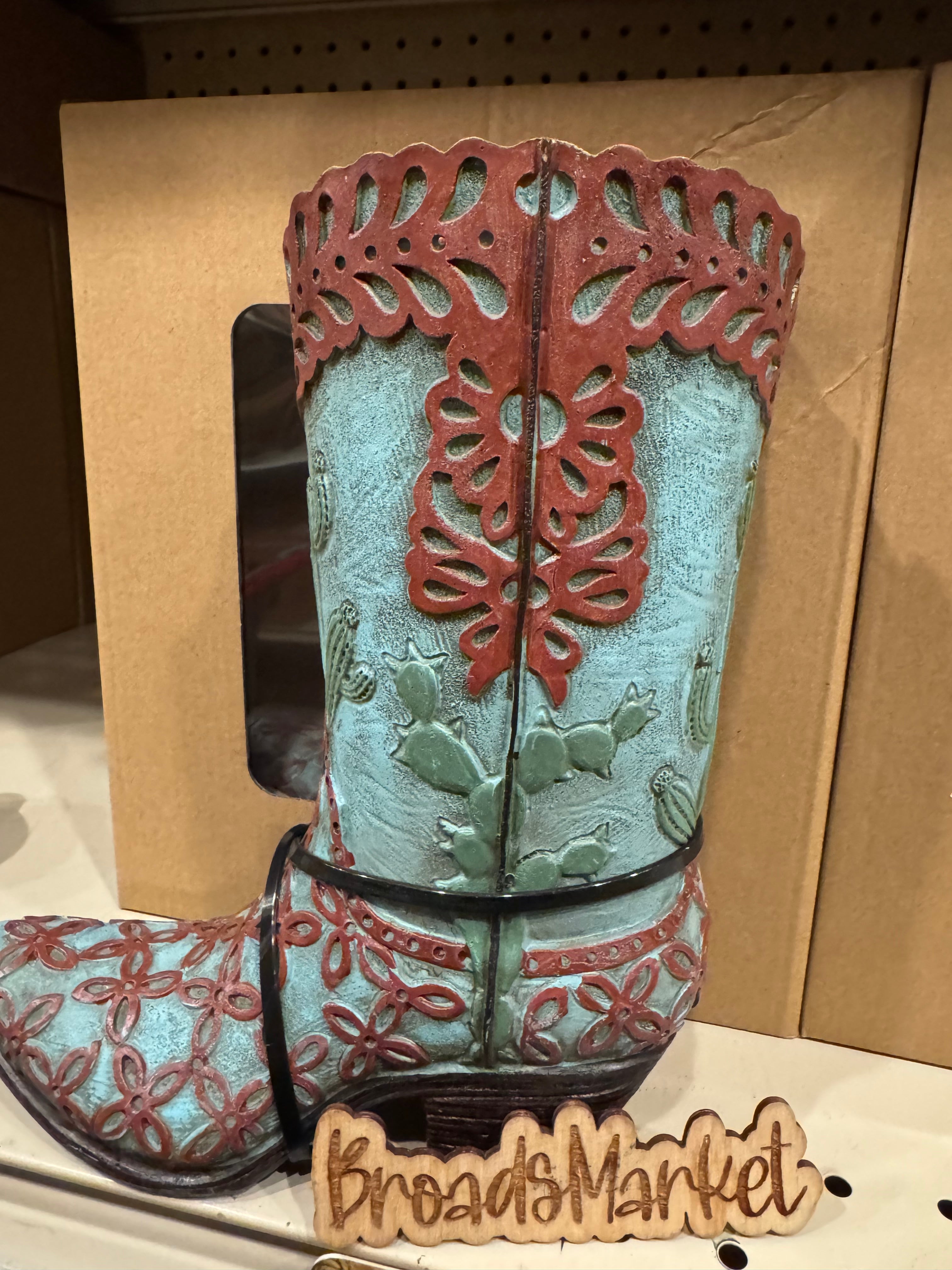 RA4145 Cactus Tooled Boot Vase