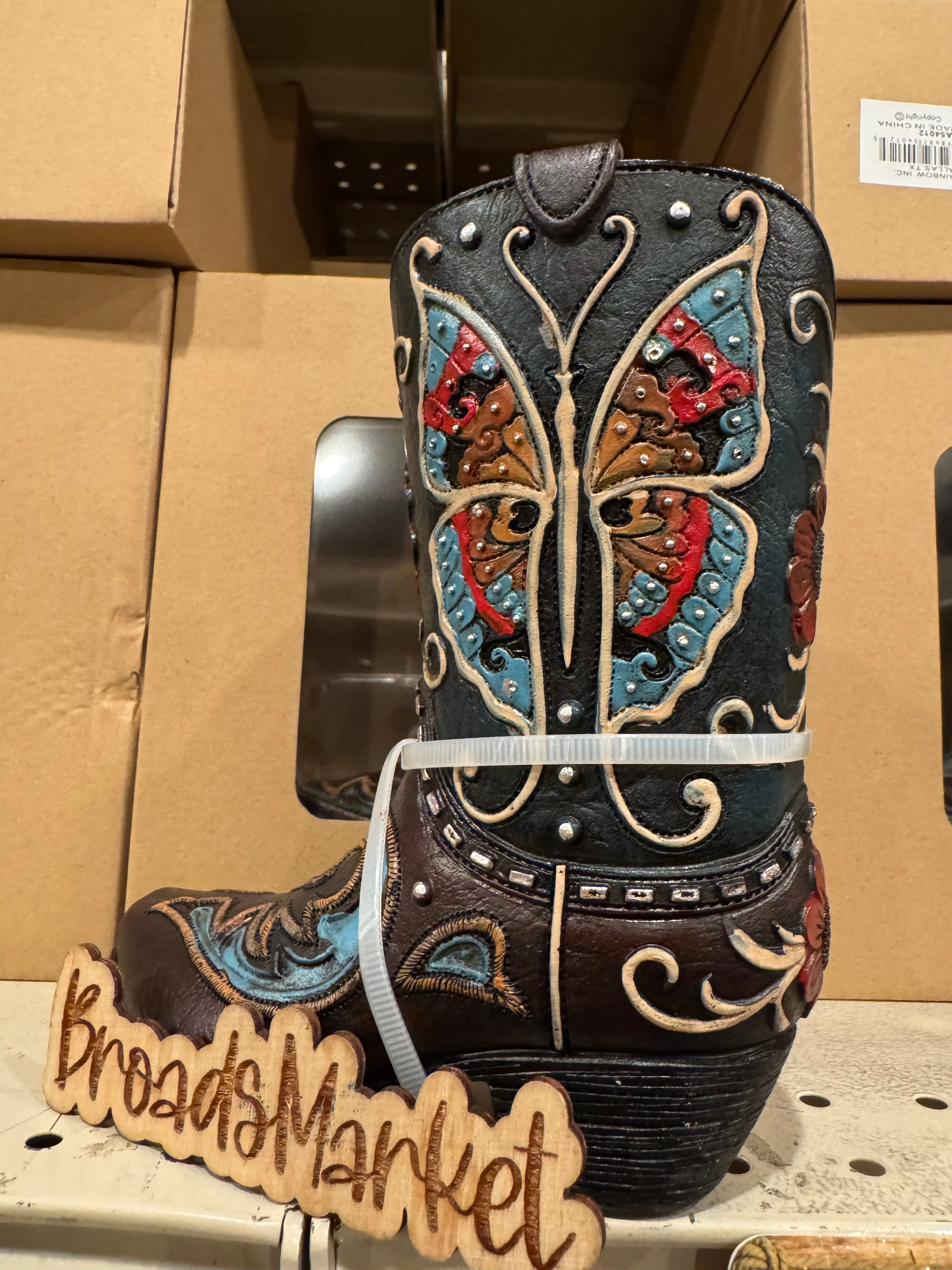 RA54012 Black Butterfly Boot Vase