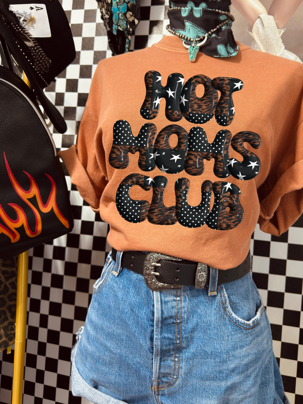 Hot moms club tee