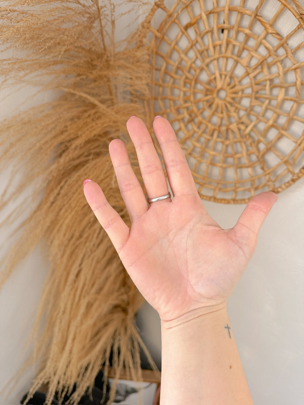 ROARK TEXTURED RING SZ 8