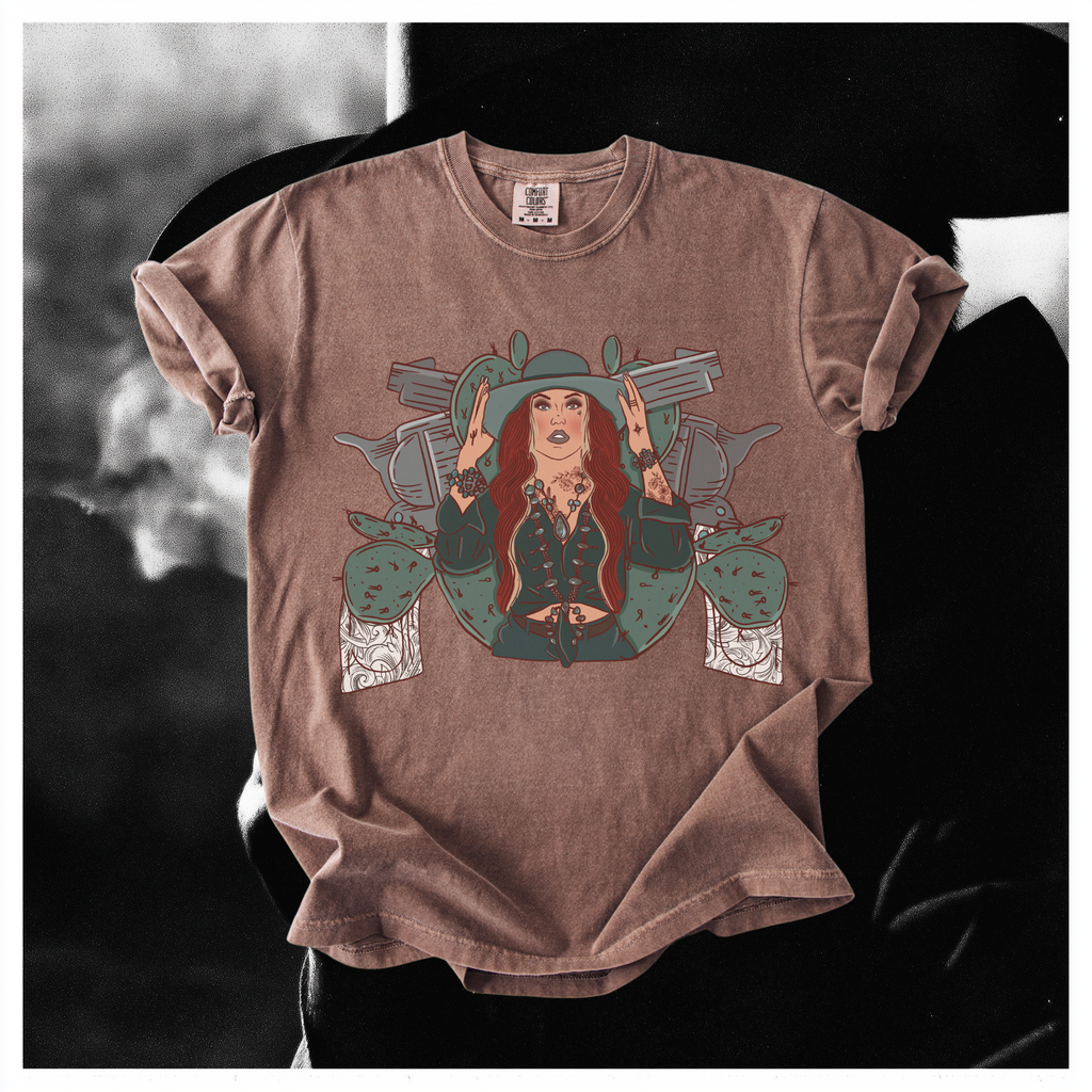 Outlaw women Tee