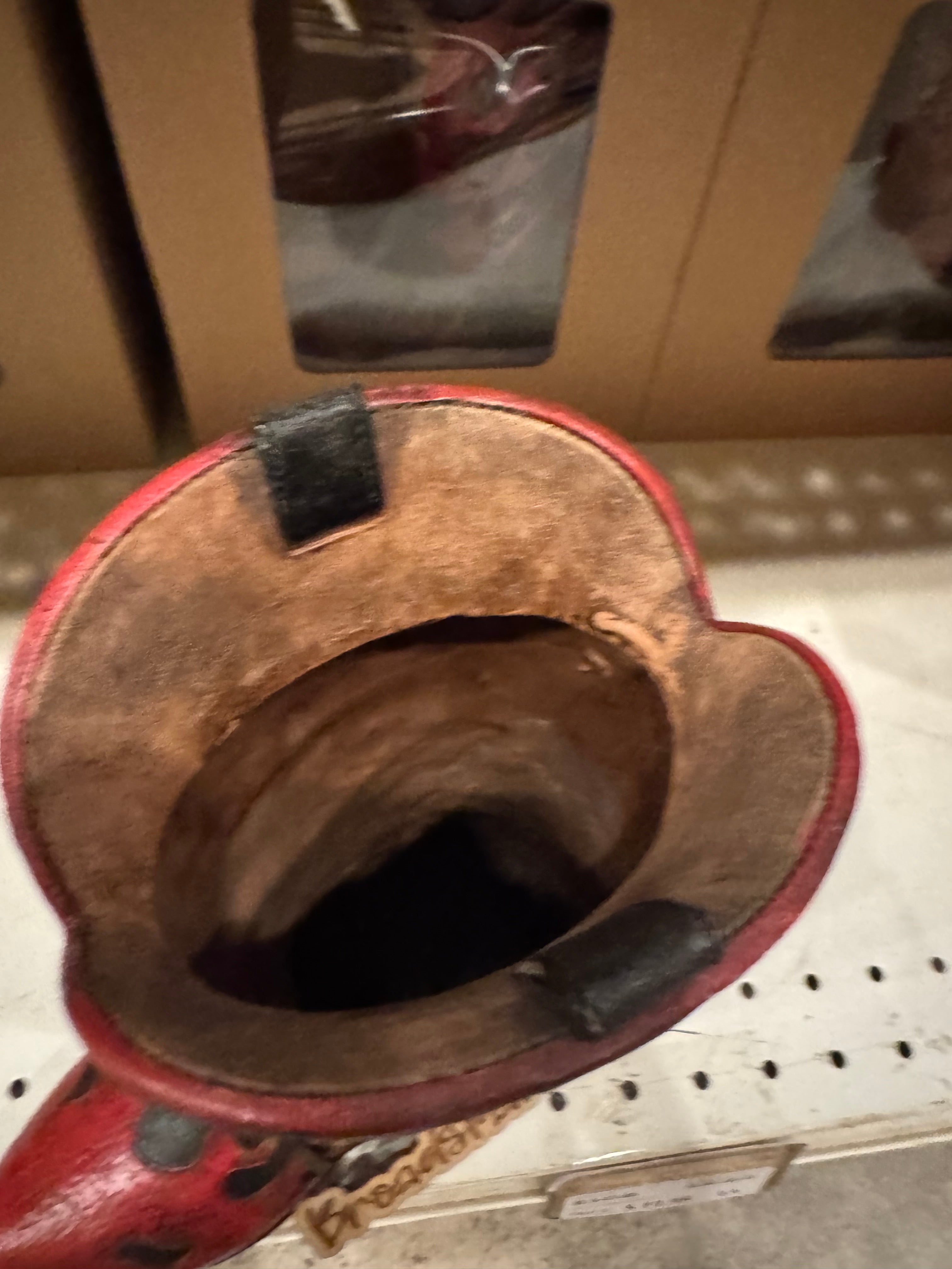 RA4146 Cards & Skull Flame Boot Vase