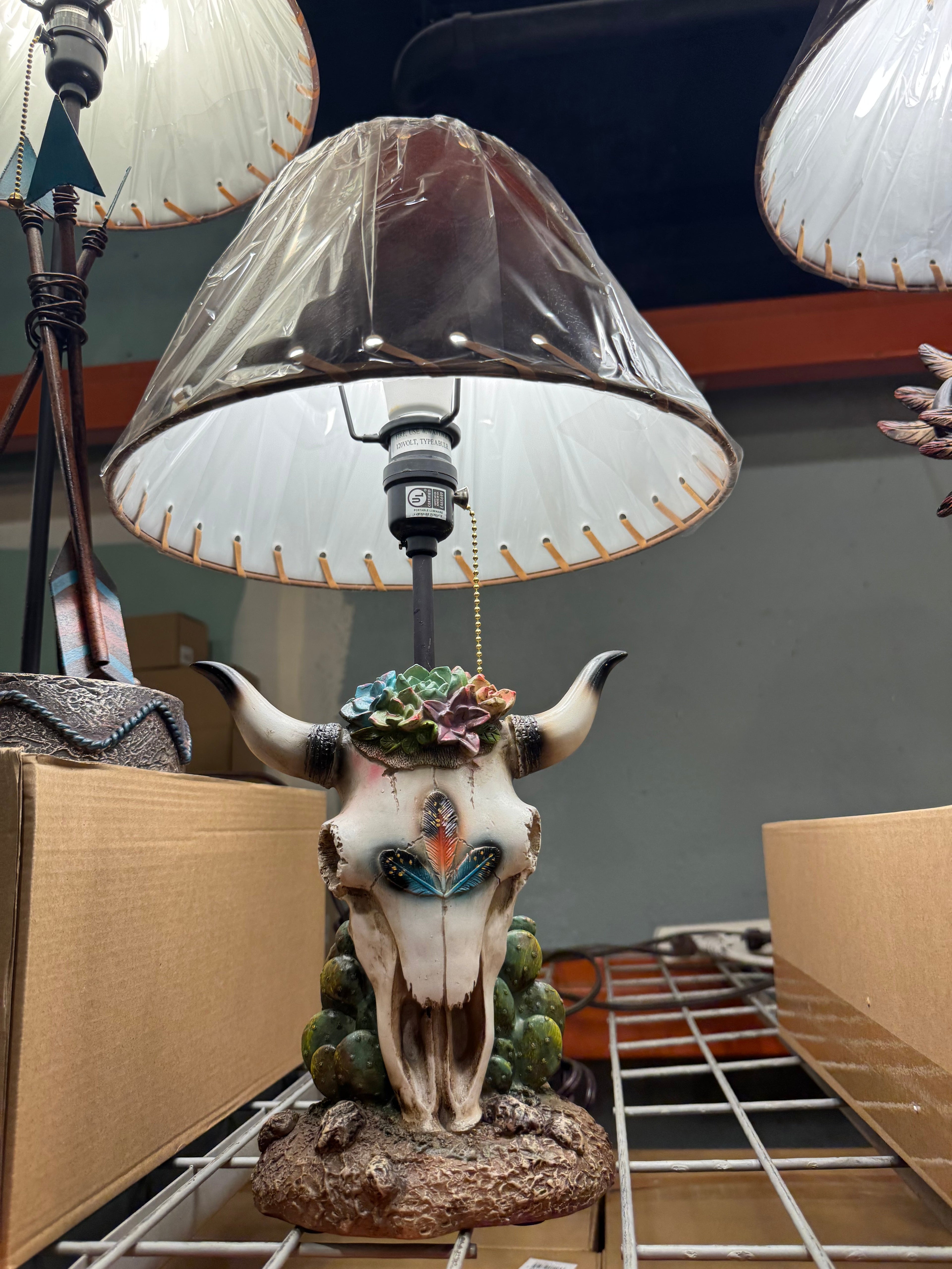 RA7160 Floral Cowskull Lamp