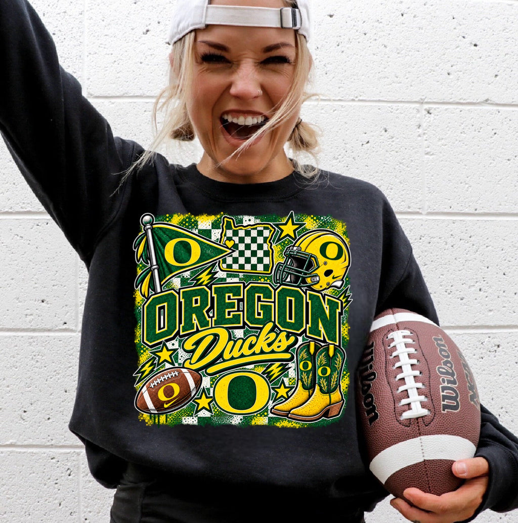 College Game Day T-Shirt | Choose Your Team | Black Gildan Softstyle