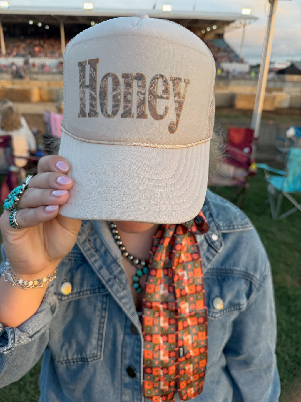 HONEY CAP: SAND