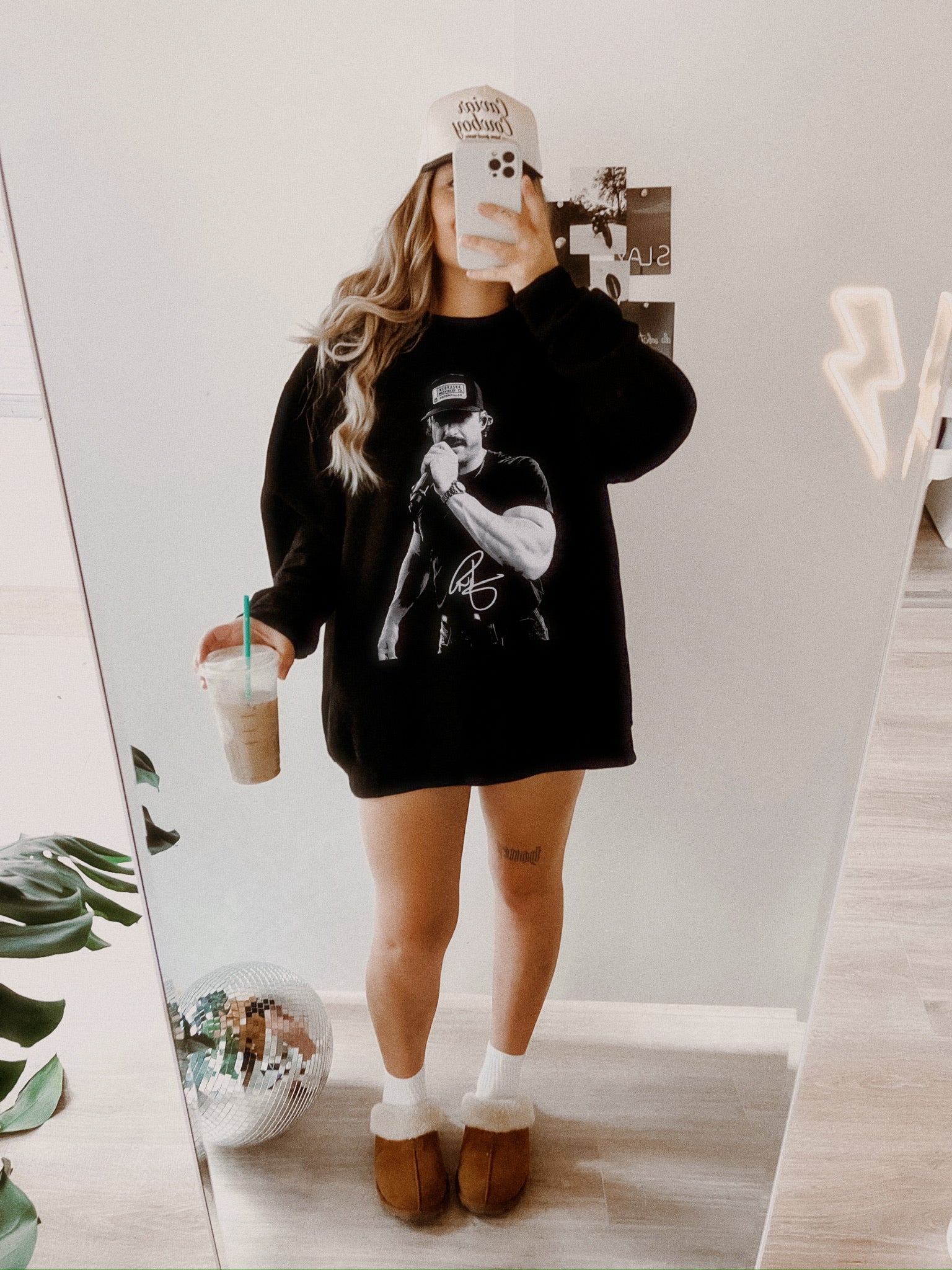 THE RILEY GREEN HALFTONE