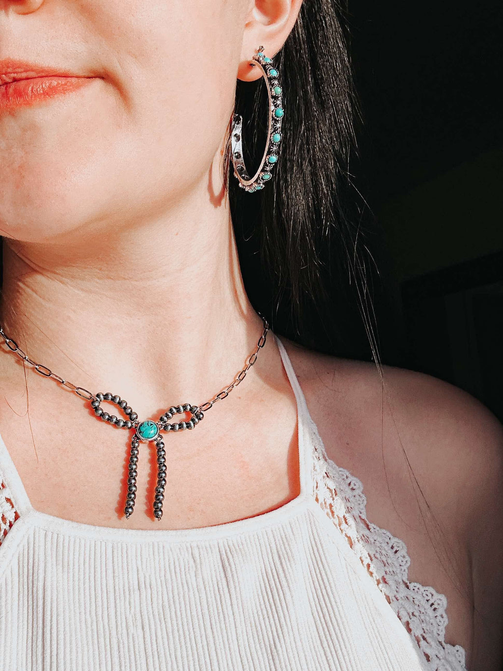 Turquoise Stone Beaded Bow Necklace