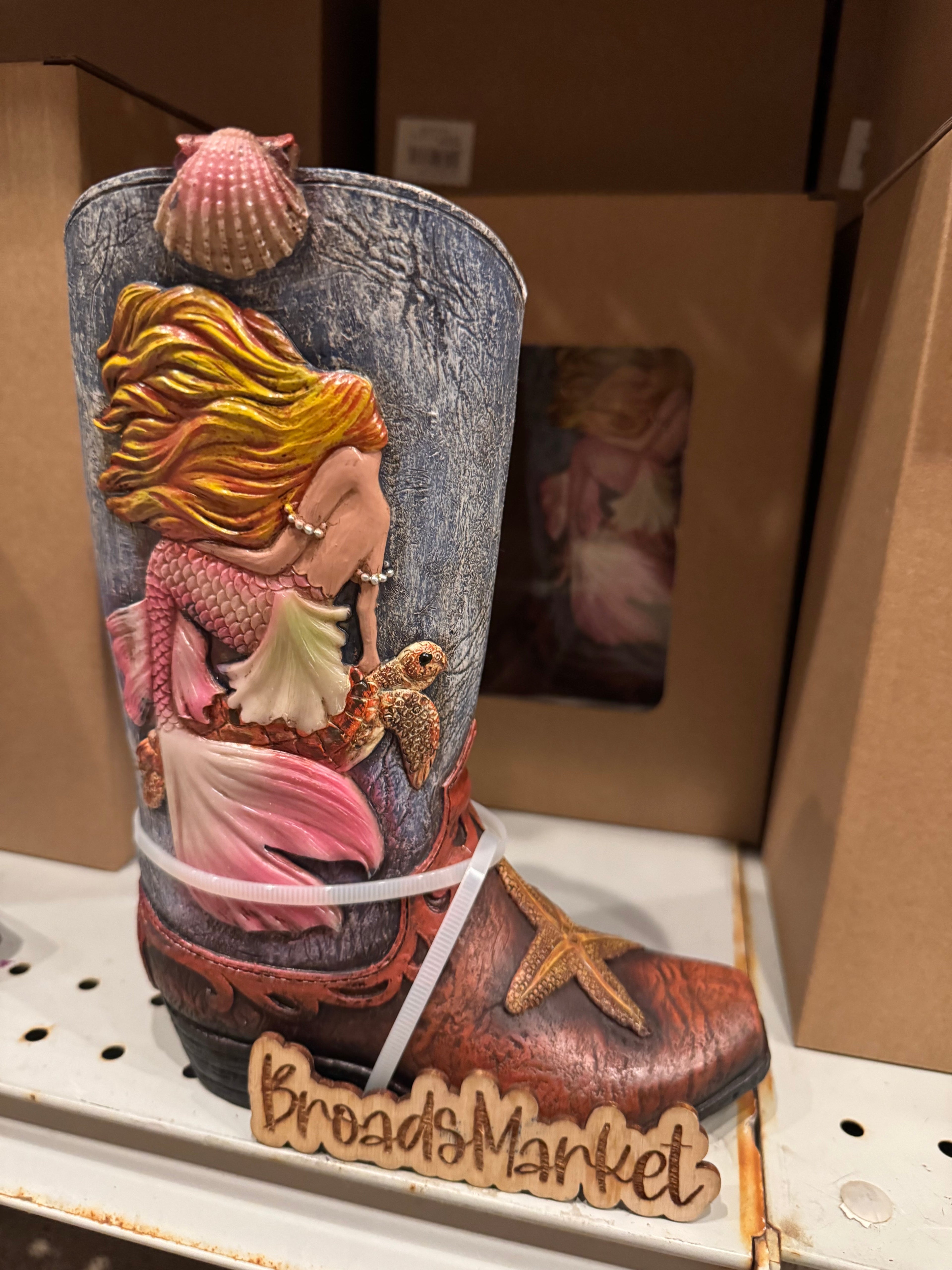 RA6184 Mermaid Boot Vase