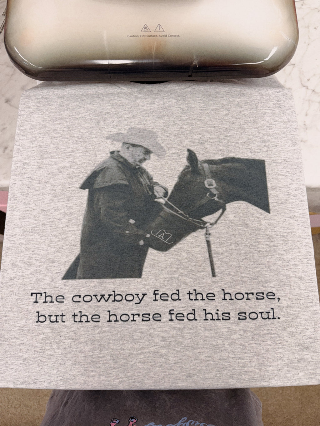 THE HORSE