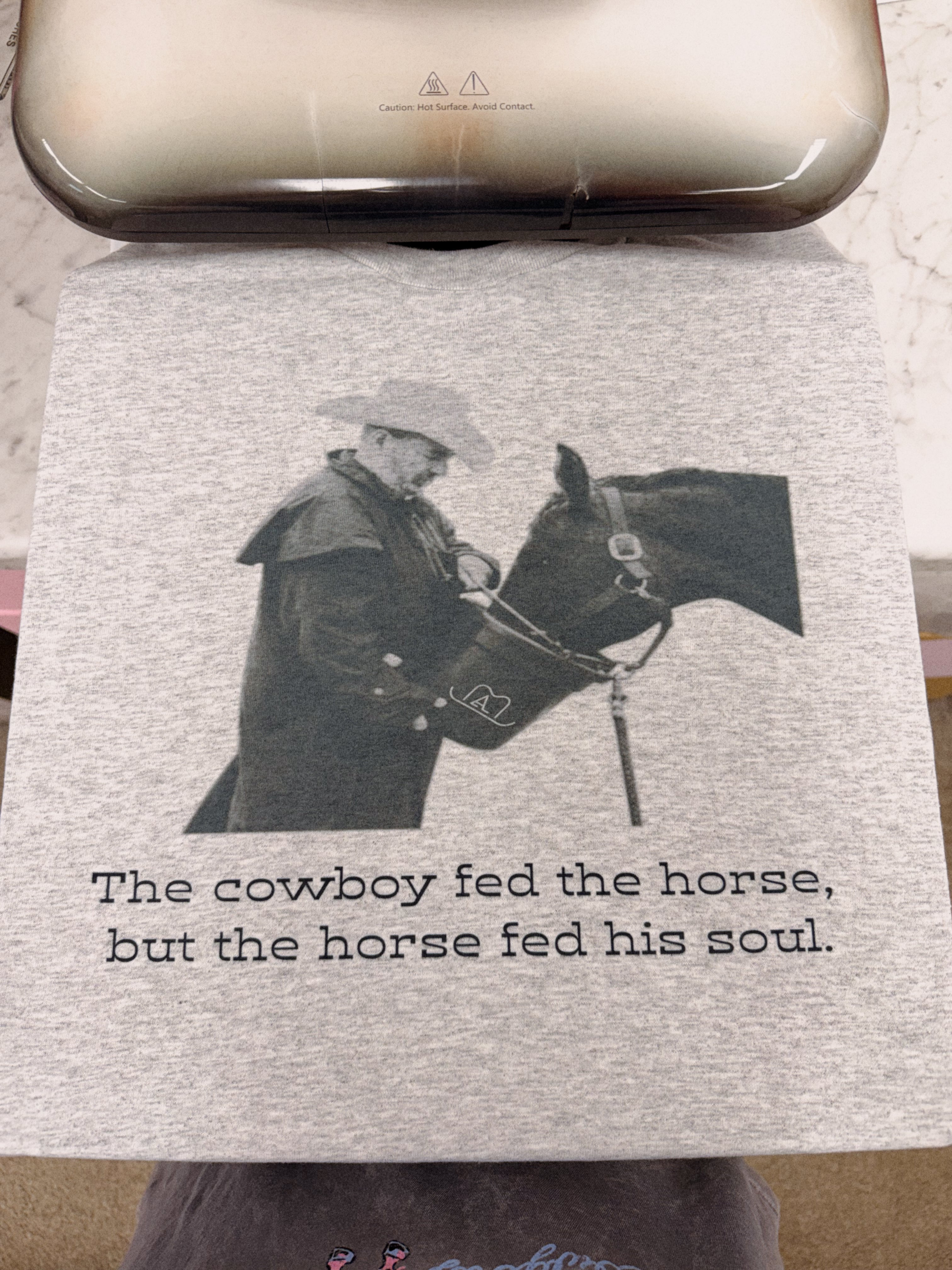 THE HORSE