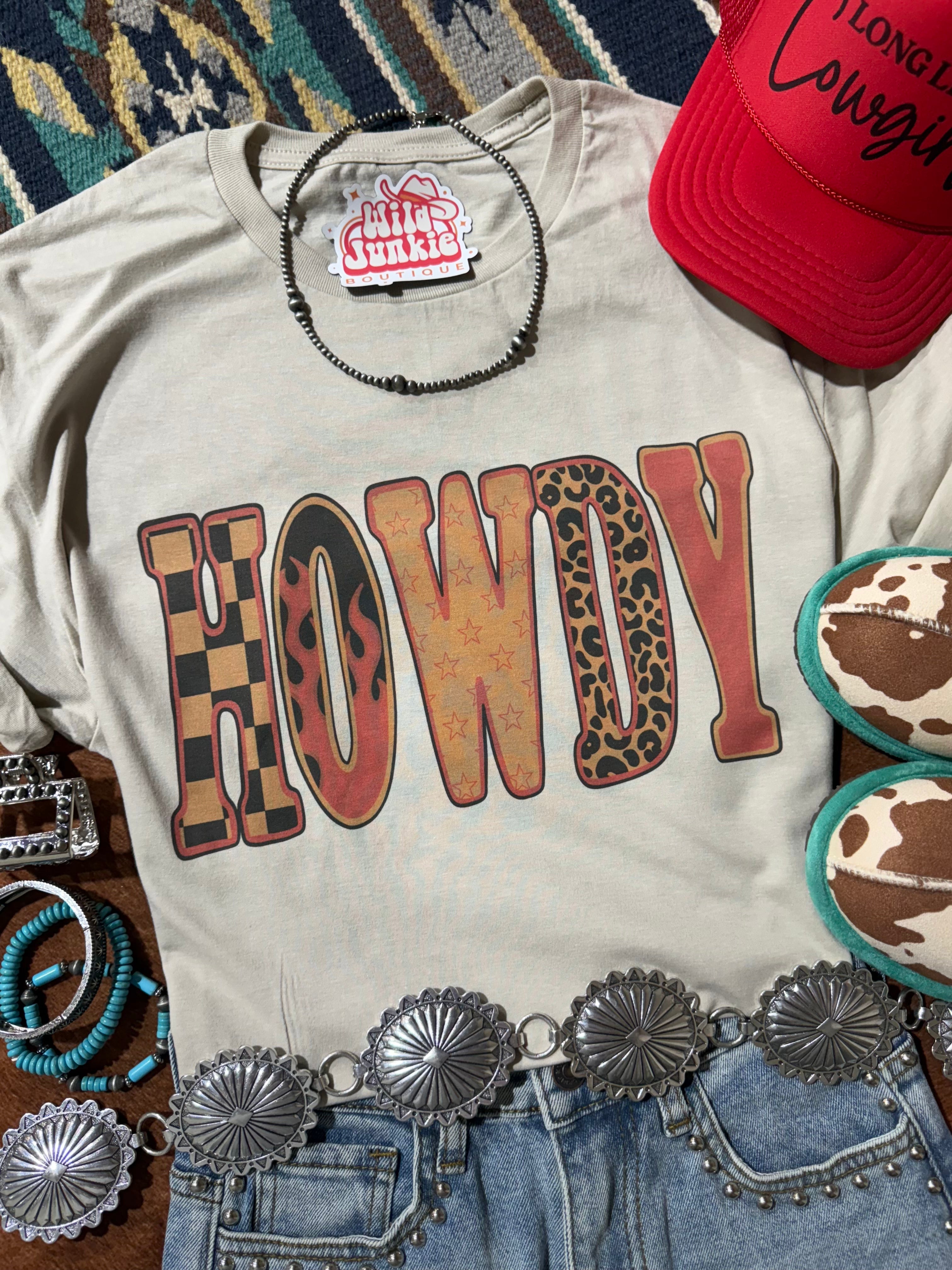 Y'alternative Howdy Graphic Tee