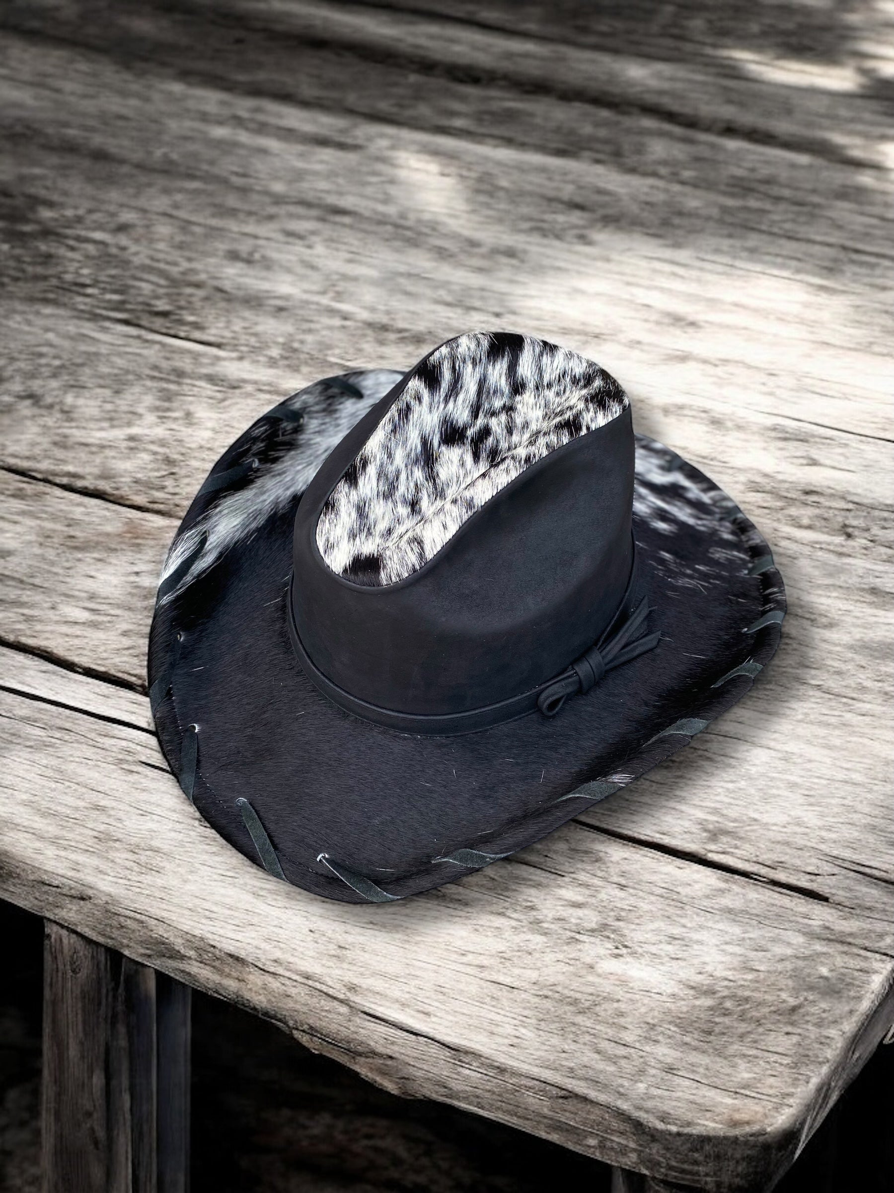 Medium Western Black Cowhide & Genuine Leather Hat