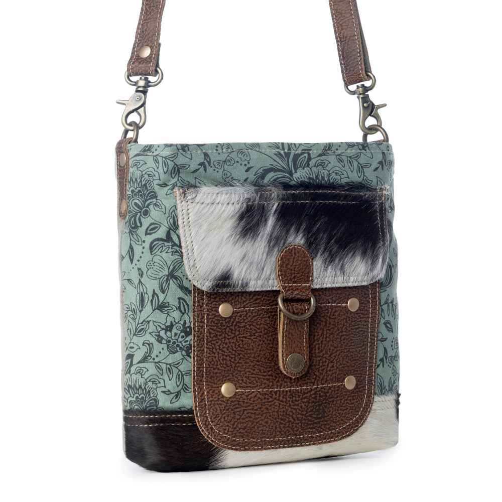 Eau De Nil Shoulder Bag