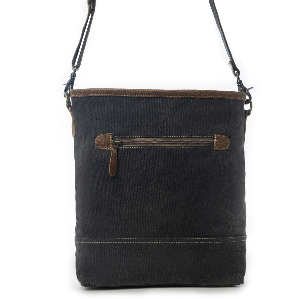 ASSURANCE SHOULDER BAG