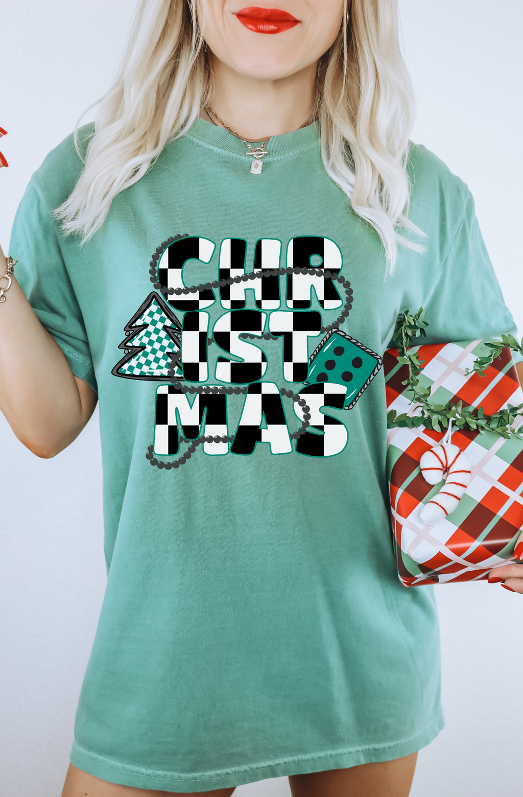Checkered Christmas tee
