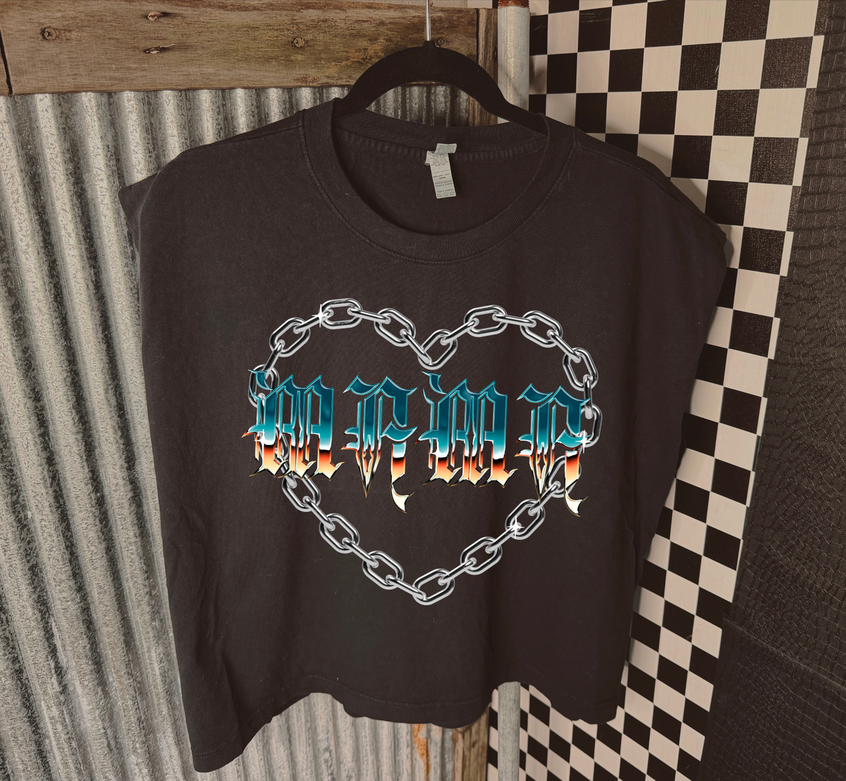 MAMA muscle tee