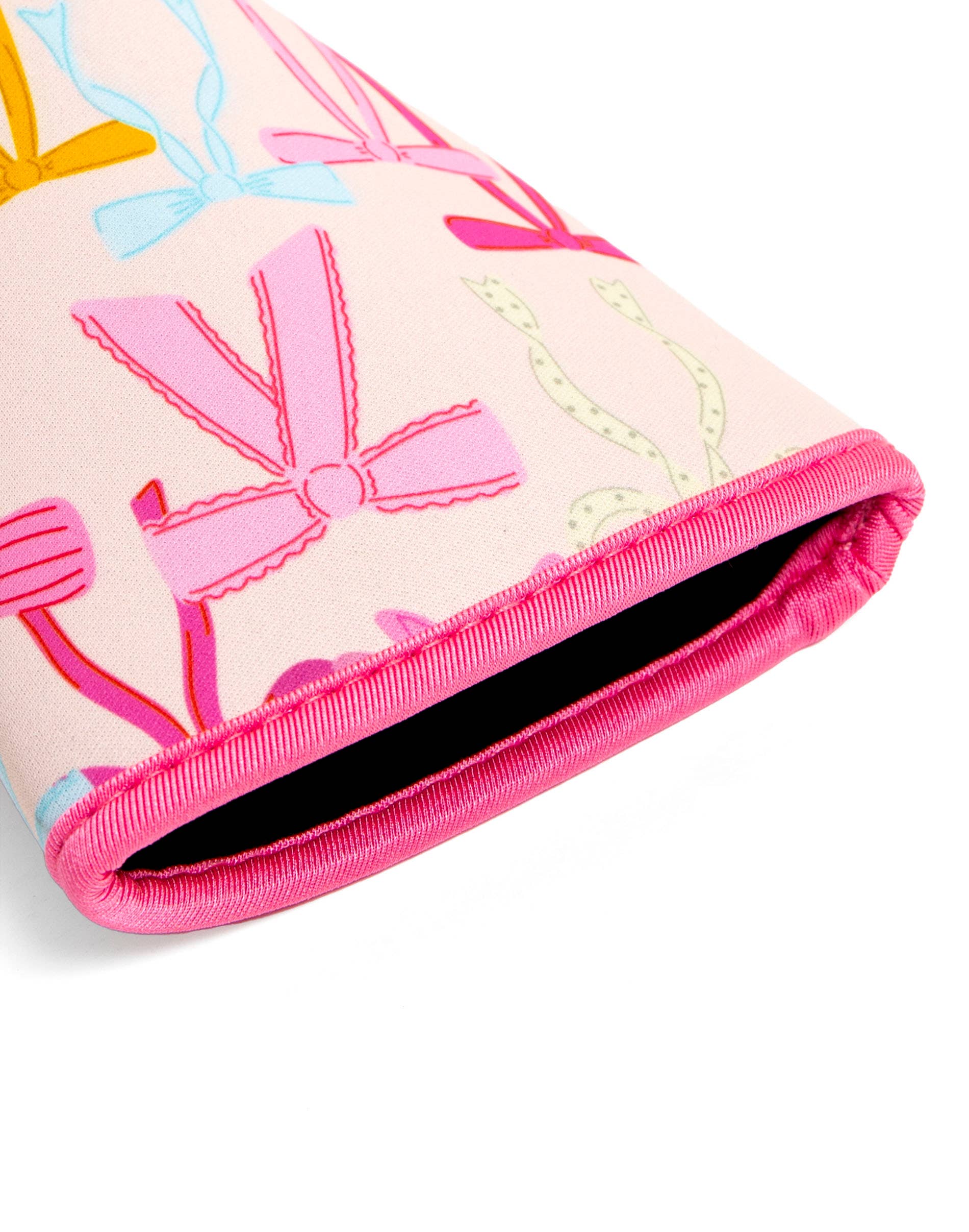 Coquette Bows Drink Sleeve: Medium