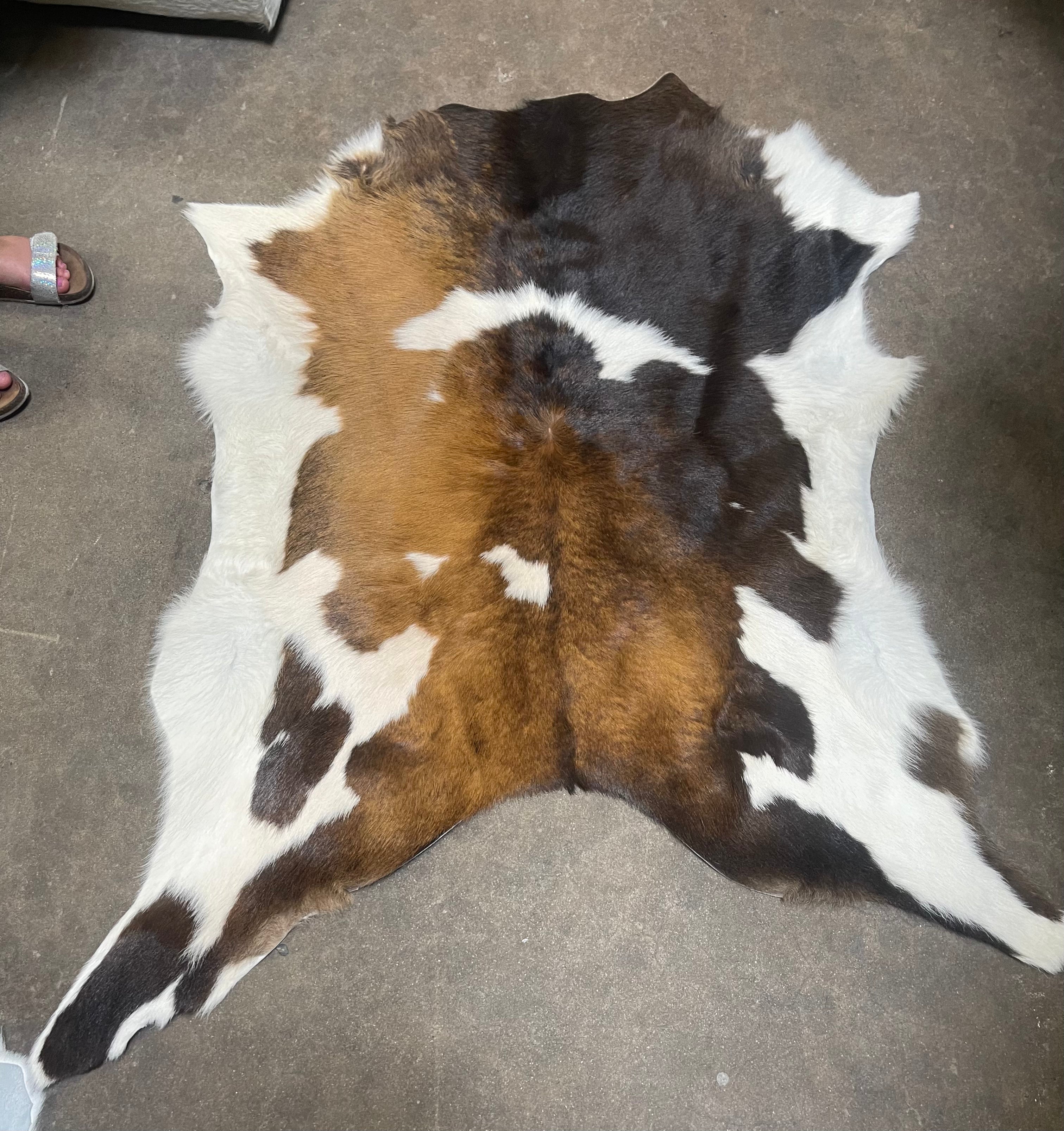 Tricolor Calf Cowhide Rugs