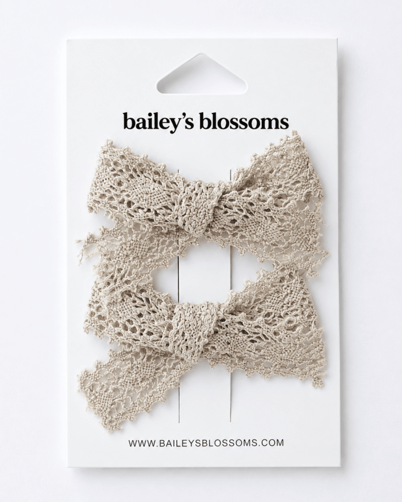 Lace Piggie Sets - Almond