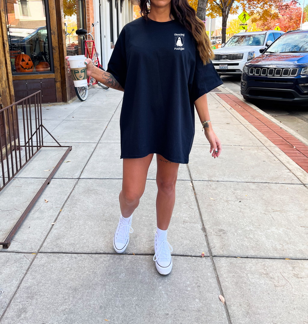 Ghosting Pendejas (Females) Graphic Tee