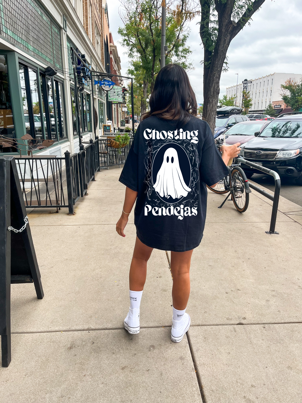 Ghosting Pendejas (Females) Graphic Tee