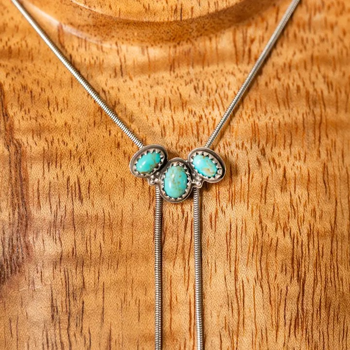 Turquoise Arch Cluster Snake Chain Bolo Necklace