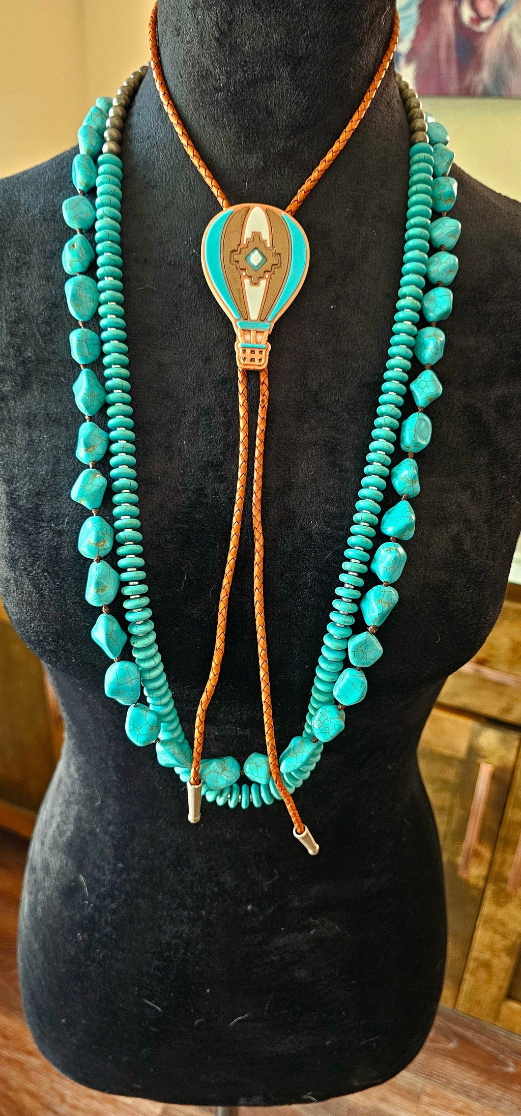 Albuquerque Balloon Fiesta 3D Hot Air Balloon Aztec Bolo Tie Necklace