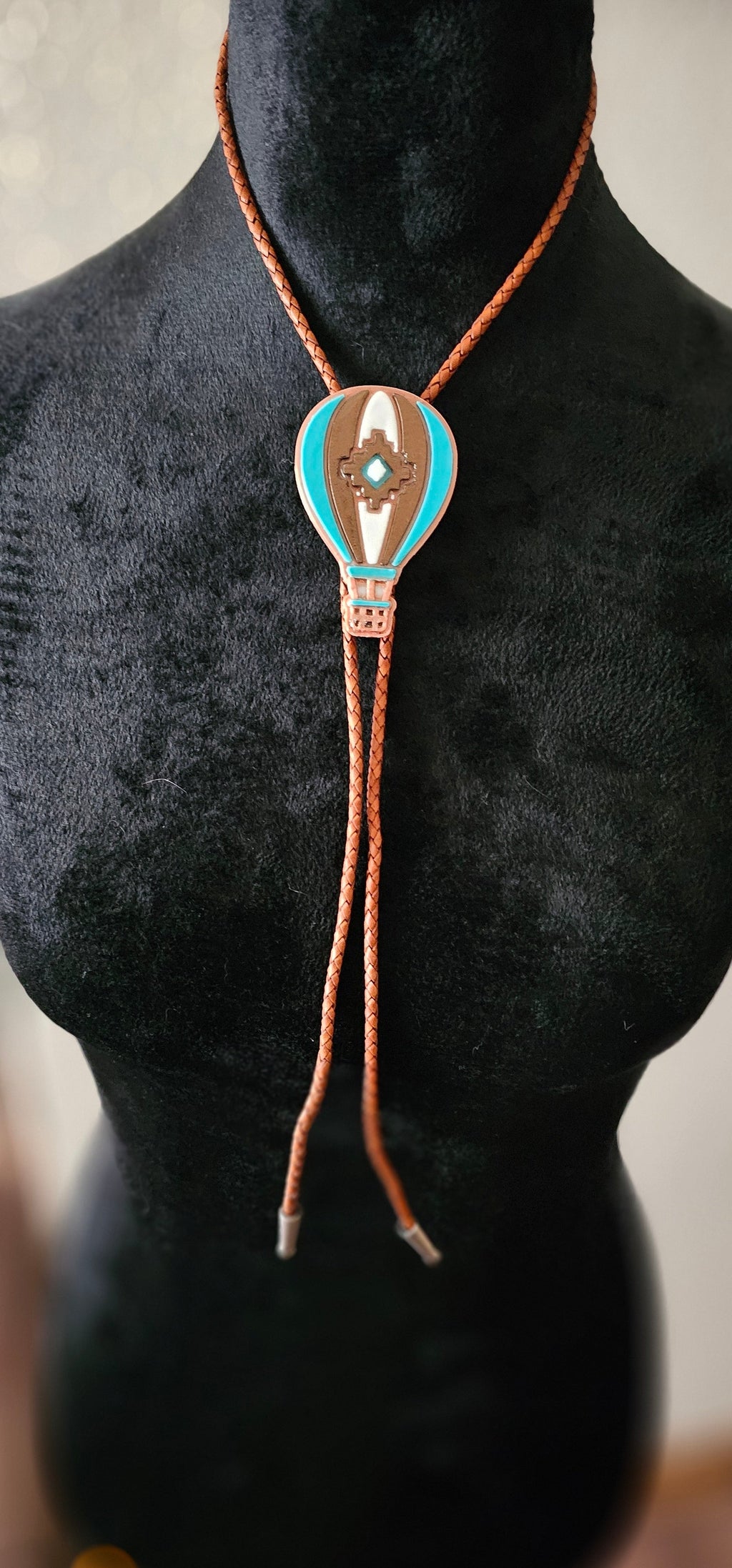 Albuquerque Balloon Fiesta 3D Hot Air Balloon Aztec Bolo Tie Necklace