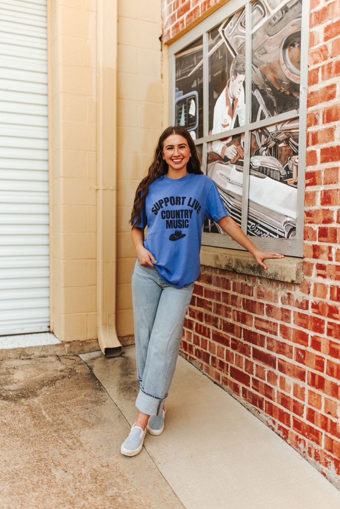 Support Live Country Music Graphic Tee