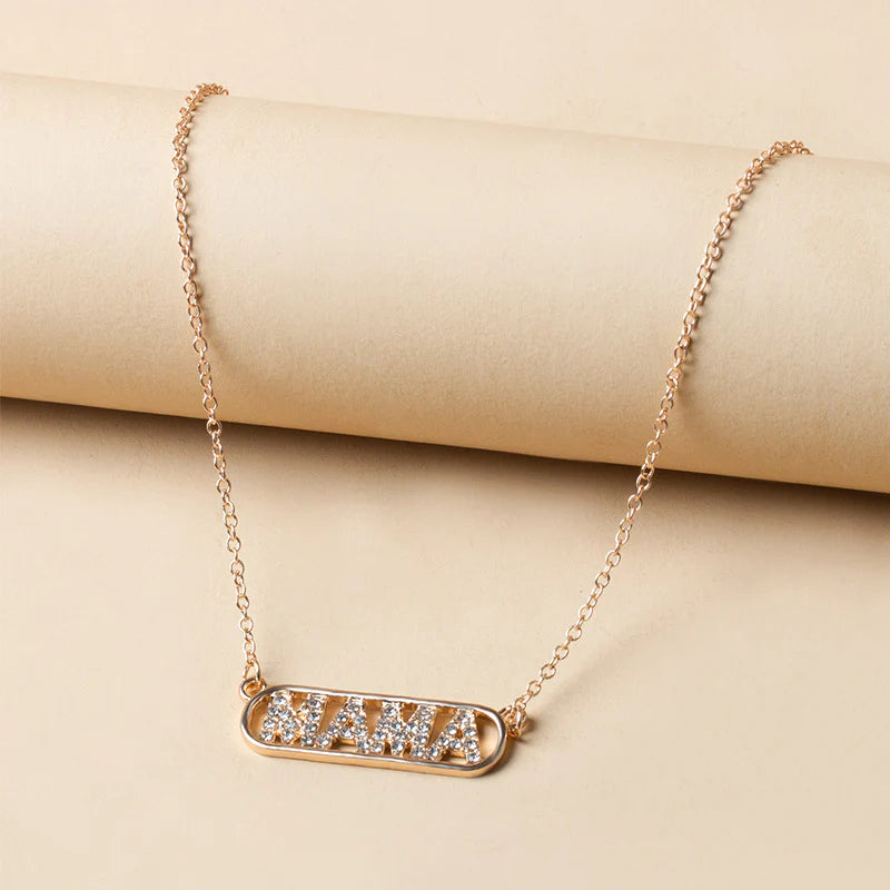 Mama Necklace
